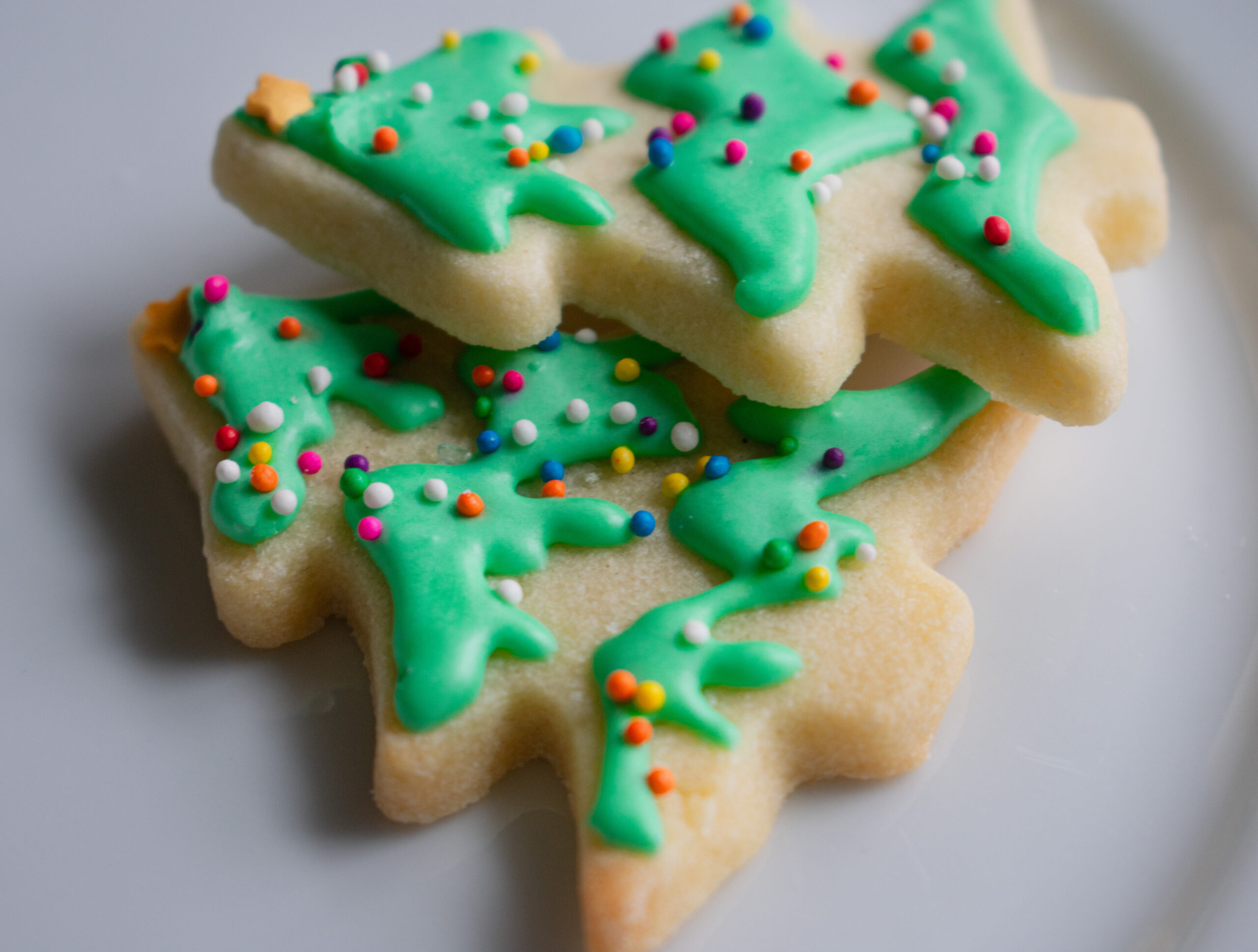 Easy Holiday Sugar Cookies with Sprinkles Christmas Tree Shape