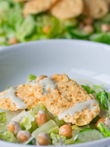 Easy Caesar Salad Recipe great for vegans and vegetarians